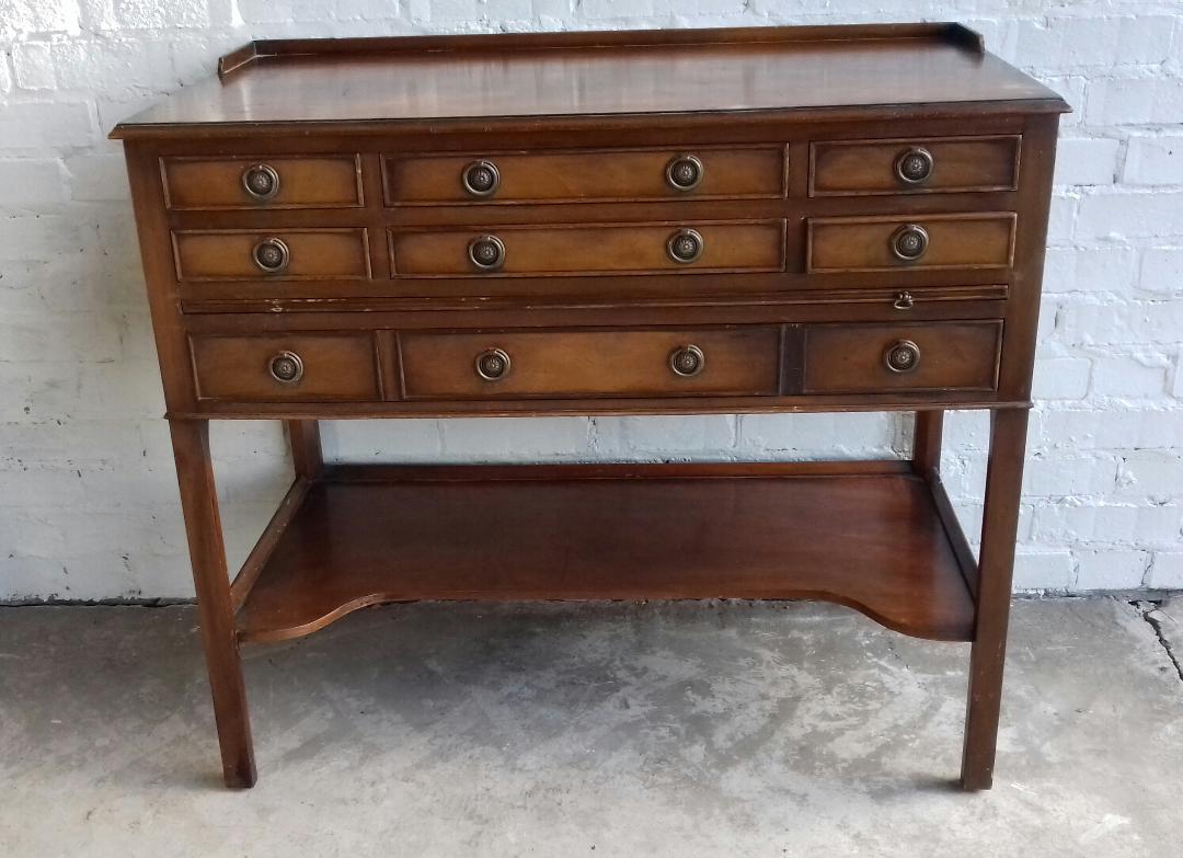 Early 20th century mahogany Cuttlery serving chest of drawers