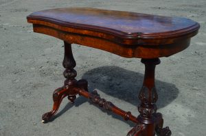 Victorian Burr walnut games table