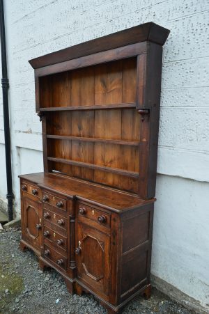 18th century Oak dresser