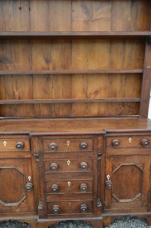 18th century Oak dresser