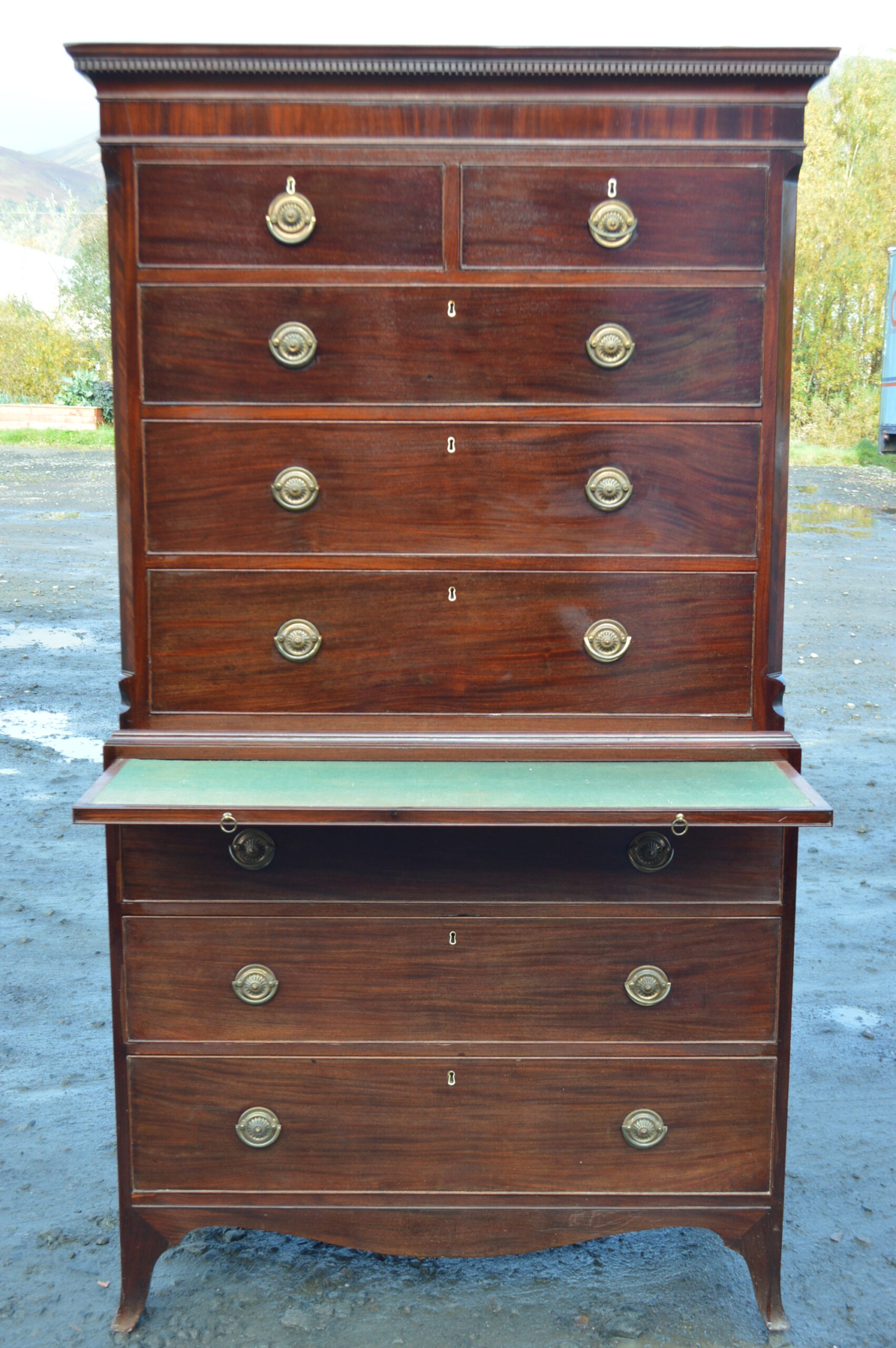 George III mahogany chest on chest