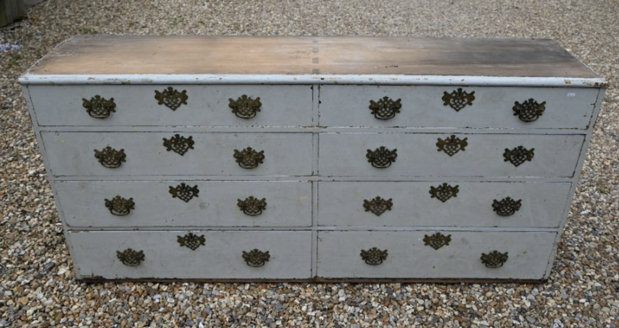 Eight drawer dresser base