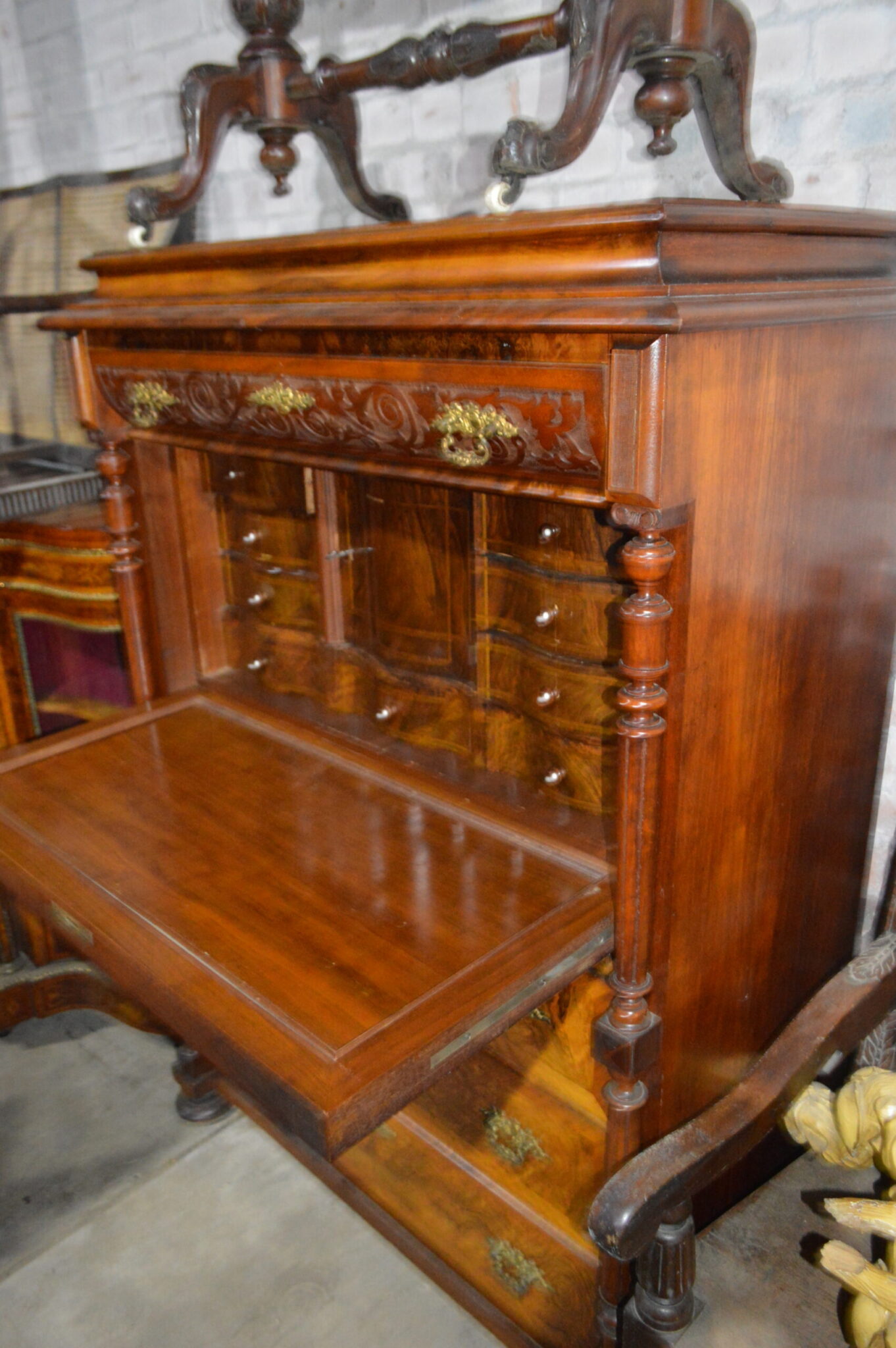 19th century burr walnut Escritoire
