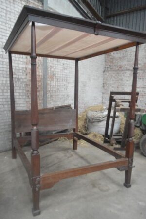 Georgian four poster bed