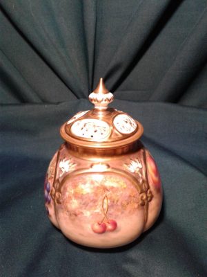 Worcester fallen fruits pot pourri