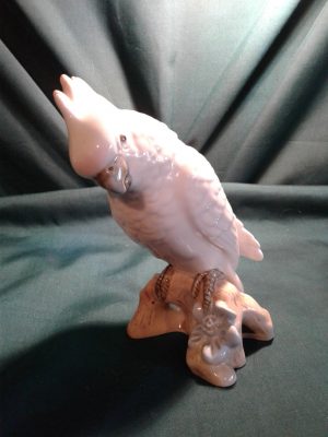 Royal Dux crested cockatoo. Good original condition. Size; 8