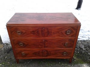 Art Deco mahogany chest of drawers