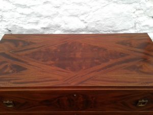 Art Deco mahogany chest of drawers
