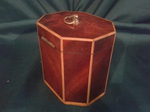 Georgian octagonal tea caddy