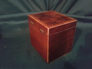 Georgian mahogany tea caddy