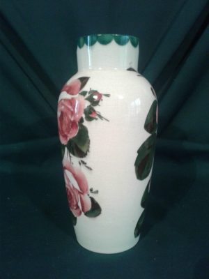 Wemyss ware oviform vase decorated with red roses