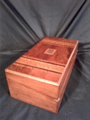 Victorian large Walnut lap desk