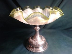 Vasaline glass and plated comport