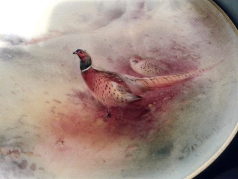 Worcester plate. Circa 1926 (Pheasants by Jas Stinton) Worcester plate. Circa 1926 (Pheasants by Jas Stinton)