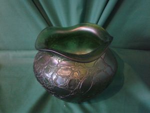 Fine Loetz iridecent bowl circa 1900s
