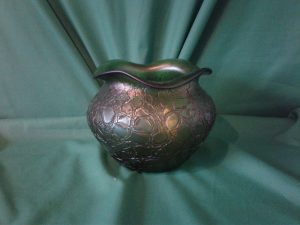 Fine Loetz iridecent bowl circa 1900s