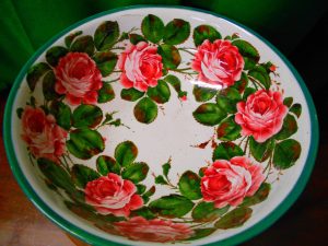 Rare Scottish Wemyss ware Ure and Basin