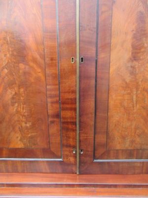 Georgian mahogany linen press (Irish)