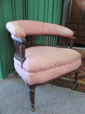 Victorian mahogany tub chair