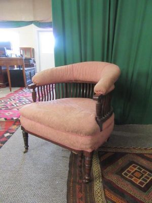 Victorian mahogany tub chair