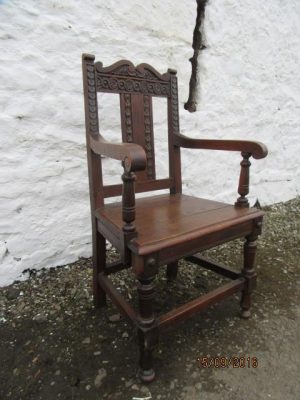 Victorian carved oak wainscot chair