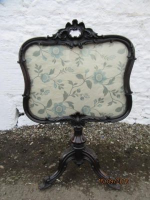 Victorian carved rosewood and tapestry fire screen