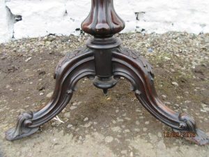 Victorian carved rosewood and tapestry fire screen