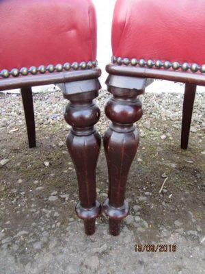 Set four carved mahogany dining chairs