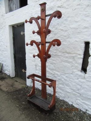 Victorian mahogany hat and coat stand