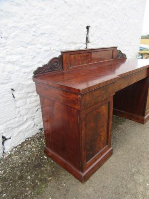 William 1V Mahogany pedestal sideboard
