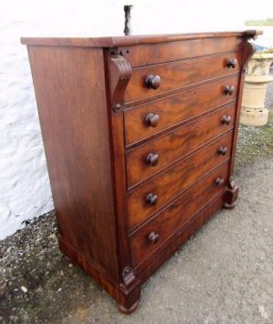 Victorian Scottish mahogany chest of drawers