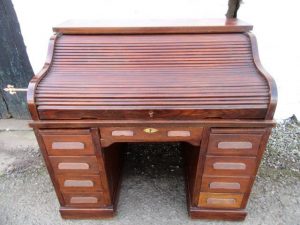 Victorian oak rolltop desk