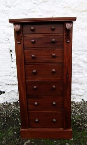 Victorian mahogany Wellington Chest