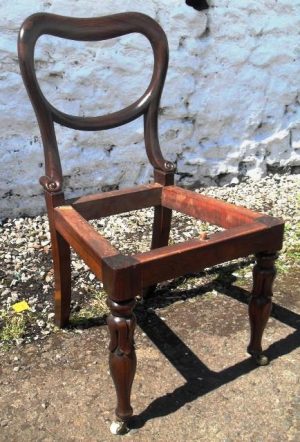 Set 6 early Victorian rosewood dining chairs