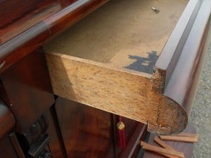 Early Victorian 4 door mahogany bookcase