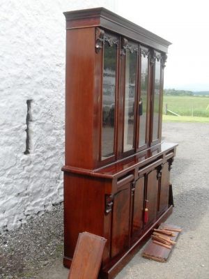 Early Victorian 4 door mahogany bookcase