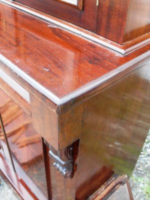 Early Victorian 4 door mahogany bookcase