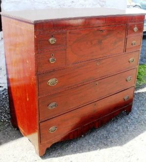 Georgian mahogany secretaire chest