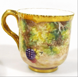 Worcester hand painted fruit pattern cabinet cup and saucer,