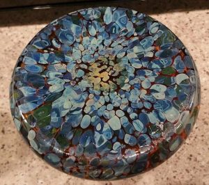 Rare Loetz squat double gourd oil spot vase. Circa 1900s